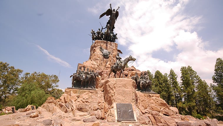 Monumento Cerro de la Gloria em Mendoza