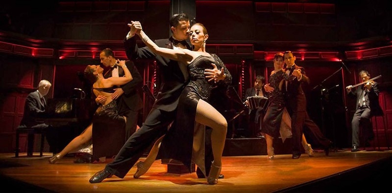 Show de tango no Madero Tango