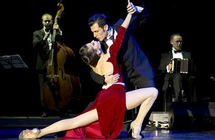 Show de tango no Palácio Tango em Buenos Aires